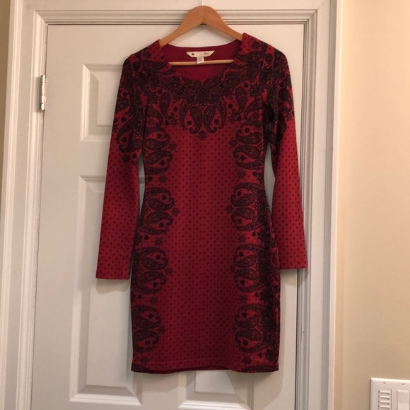 Red and black patterned sweater dress - Picture 1 of 3